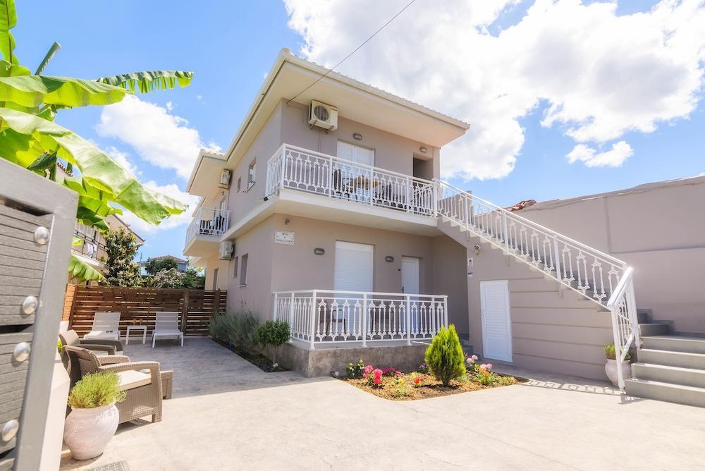 Apartmán Nikos & Maria Laganas